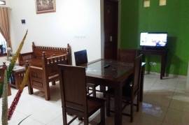 Kost Eksekutif mingguan dan bulanan ciganjur