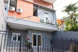 OYO Life 2325 Kost Wisma Hj 61