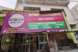 OYO Life 2716 Kost As Salaam