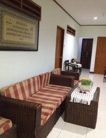 kost kos harian mingguan bulanan (palm hijau syariah guest house)