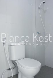 Blanca Kost Bandengan Selatan