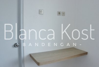 Blanca Kost Bandengan Selatan