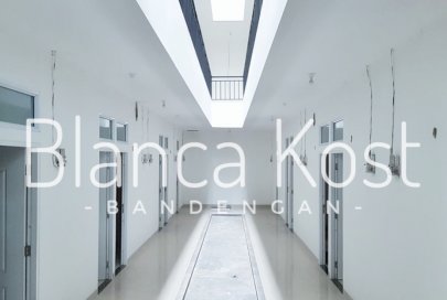 Blanca Kost Bandengan Selatan