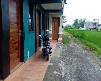 Kost Asri Banguntapan Putra Putri Pasutri Campur Harian Mingguan Bulanan