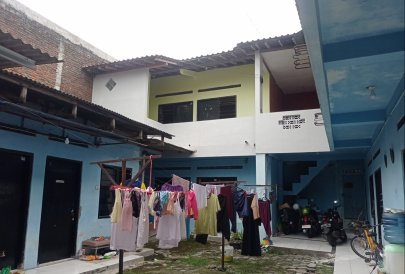 KOST MUSLIMAH BINTANG ANNISA