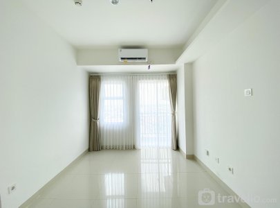 Unfurnished Studio with AC at 11th Floor Thamrin District Bekasi Apartment 