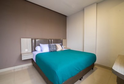 Kost Dwiwarna Kelowna House Double Bed Dekat Gambir Expo - Arena PRJ Kemayoran