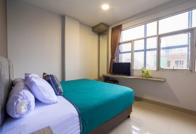 Kost Dwiwarna Kelowna House Double Bed Dekat Gambir Expo - Arena PRJ Kemayoran