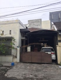 Queen Kost Surabaya