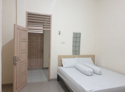 Kost Bu Erma Sukarami Palembang