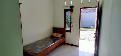 KOST PUTRI SYARIAH ARNITA