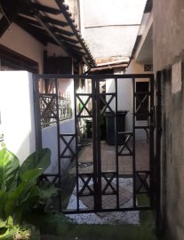 Kost Bp Efran belakang hotel Harris  Tebet