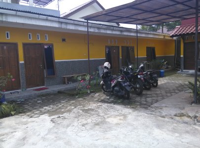 Kost Bintang Putra