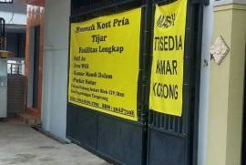 Rumah Kost Pria Bangunan Baru Nyaman