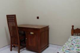 Kamar kost putri