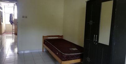 Kost Putri Muslimah Griya C46 Dekat UPN Veteran Jakarta Tipe Balkon