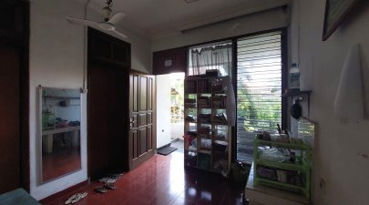 Teras Kost Lantai Dua