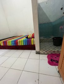 Kost Pecah kulit 