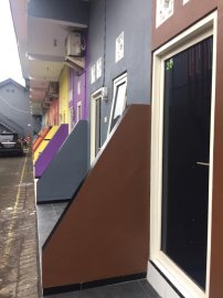 Kost Kenangan Waru Tipe Kost Tingkat Dalam full fasilitas dan parkir luas