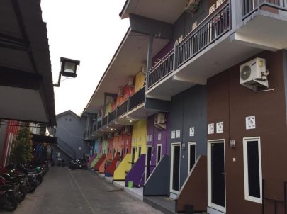 Kost Kenangan Waru Tipe Kost Tingkat Dalam full fasilitas dan parkir luas