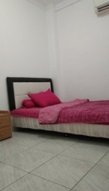 KOST PUTRI STRATEGIS PONDOK INDAH PARKIR 