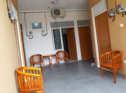 Kost Putri 51 Limo