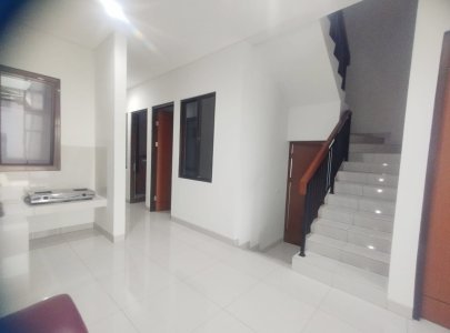 Kost Putri Widia Kost Academia Pavillion Citra Raya, selangkah ke kampus Esa Unggul Tanggerang.