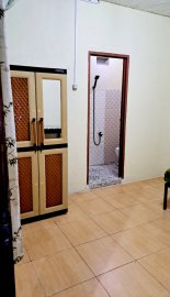 KOST PUTRI IBU DJABAR 