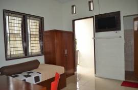 Kost bagus eksklusif The Little White House Medan