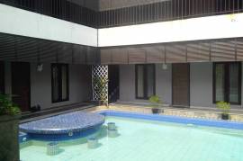 Eksklusif Homestay " Kusuma Kemang Suite "