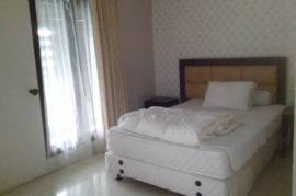 Eksklusif Homestay " Kusuma Kemang Suite "