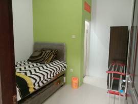 Kost Juanda Sedati gede