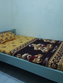 Kost Khusus Putri Tanah Abang, Lokasi Strategis