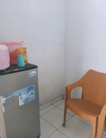 DISEWAKAN KOS PUTRI, MAHASISWI, KARYAWAN/ KARYAWATI MURAH