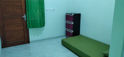 Kost khusus Pria dan Guest House "Laras"