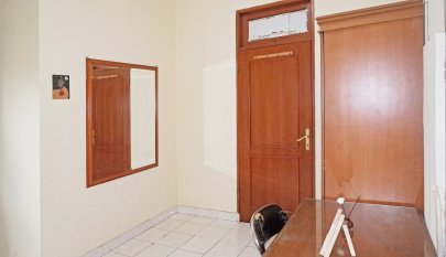 Kost Putri Termasuk Listrik Banon Asem Lima Cipete