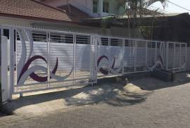 Kost Rumah Soponyono Surabaya