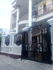 KOST MAHESA