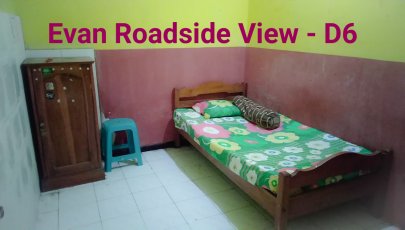 Kost Putri "Evan Road Side View"