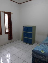 Kost ibu Syanti 