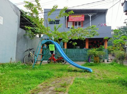 KOST PUTRI MURAH PERBATASAN TANGERANG SELATAN