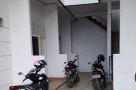 Kos Muslim & Keluarga Wisma Anoa, Cikarang Baru (Jababeka)