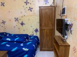 Kost Queen Radio Dalam Jakarta Selatan 