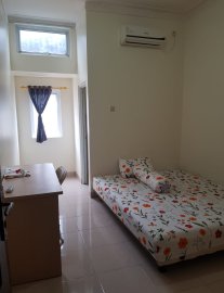 Kost Sasha Kelapa Dua Tangerang