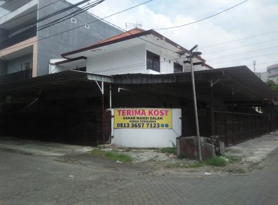 Kos dukuh kupang barat harga termurah