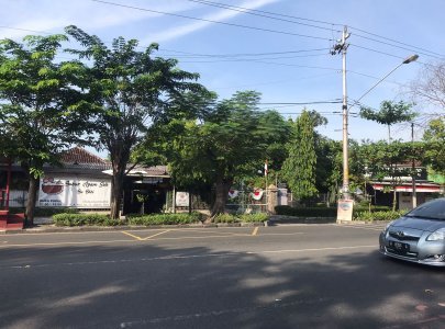 lokasi kost dari arah jalan