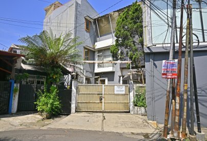 Kost Putra Termasuk Listrik dekat Maranatha - Elora House Cibogo Bandung