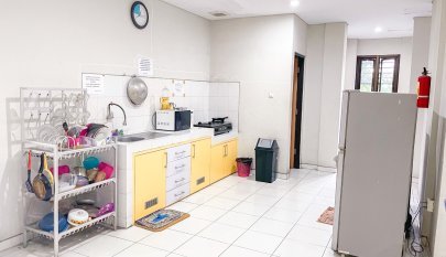 Kost Eksklusif COZYNEST Tenggilis Jemursari