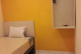 Kost-Hotel Puri Ceria -Warna Warni 