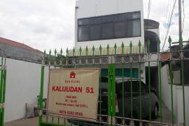 Kos putri kalijudan 51